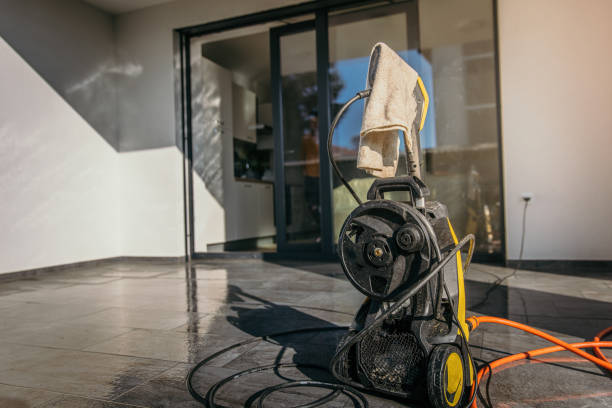 Best Driveway Pressure Washing  in Newburyport, MA